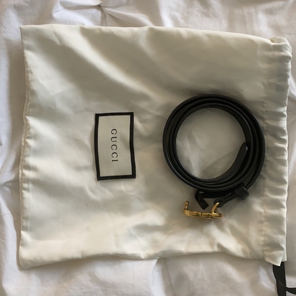 Gucci logo skinny Leather belt with Double G buckle main image 5